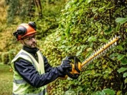 Taille-haies électrique à Batterie DEWALT DCMHT563P1-QW - Lame De 55cm - Batterie 18V 5Ah -Entretien Du Jardin taille haies lectrique batterie dewalt dcmht563p1 qw lame de 55cm batterie 18v 5ah taille haie batterie dewalt dcmht563p1 qw 28919 0 1620394115 IMG 6095408330bcf