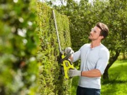 Taille-haies électrique à Batterie RYOBI - 18V - Lame De 45cm - SANS BATTERIE SANS CHARGEUR -Entretien Du Jardin taille haies lectrique batterie ryobi 18v lame de 45cm sans batterie sans chargeur moteur lectrique batterie 28652 3 1619528466 IMG 60880b12db5b0