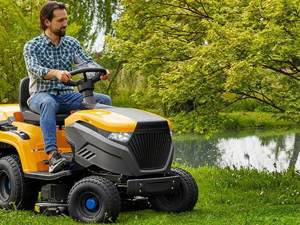 Tondeuse Autoportée à Batterie Stiga E-Ride S300 - Moteur électrique à Batterie 48V/30Ah 16 Tondeuse Autoportée à Batterie Stiga E-Ride S300 - Moteur électrique à Batterie 48V/30Ah – Image 16