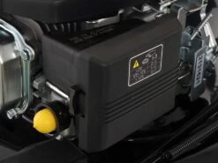 Tondeuse à Gazon Poussée Redback S463HY-T6 - 4 In 1 - Coupe De 45 Cm -Entretien Du Jardin tondeuse gazon pousse redback s463hy t6 4 in 1 coupe de 45 cm moteur t6 de 146 cm 33356 8 1646640110 IMG 6225bbee87584