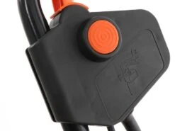 Tondeuse à Gazon Sur Coussin D'air Black & Decker BEMWH551-QS - 1200 Watts - 10 Lames Offertes -Entretien Du Jardin tondeuse gazon sur coussin d air black decker bemwh551 qs 1200 watts 10 lames offertes commandes disponibles sur le guidon 17293 6 1561645389 IMG 9443