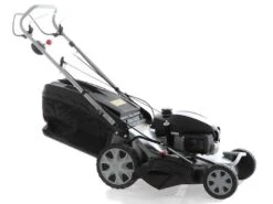 Tondeuse à Gazon Tractée Marina Systems HR 57 SH 3V - 4EN1 - 3 Vitesses - Moteur Honda GCVx 200 -Entretien Du Jardin tondeuse gazon tracte marina systems hr 57 sh 3v 4en1 3 vitesses moteur honda gcvx 200 tondeuse tracte marina systems hr 57 sh 3v 41324 0 1681296488 IMG 64368c6825ca6