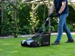 Tondeuse Hélicoïdale à Batterie Batavia BT-CLM001 - 18V 2Ah -Entretien Du Jardin tondeuse hlicodale batterie batavia bt clm001 18v 2ah rglage de la hauteur de coupe 39765 3 1675264426 IMG 63da81aa2e22d