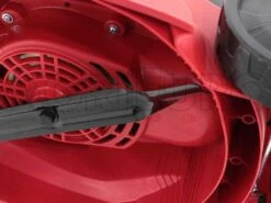 Tondeuse électrique 1000W MTD Smart 32 E - 32 Cm Tondeuse De 1000W -Entretien Du Jardin tondeuse lectrique 1000w mtd smart 32 e 32 cm tondeuse de 1000w lame en acier 10319 4 1490107316 IMG 0691