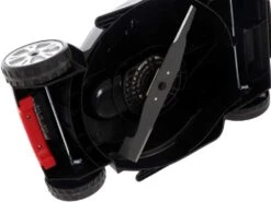 Tondeuse électrique 1400W AL-KO Classic 3.82 SE - Lame De 38 Cm -Entretien Du Jardin tondeuse lectrique 1400w al ko classic 3 82 se lame de 38 cm lame en acier 29395 5 1621938287 IMG 60acd06fd2731