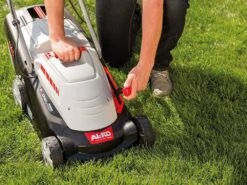 Tondeuse électrique AL-KO Comfort 34E - Lame De 34 Cm 24 Tondeuse électrique AL-KO Comfort 34E - Lame De 34 Cm -Entretien Du Jardin tondeuse lectrique al ko comfort 34e lame de 34 cm tondeuse lectrique gazon al ko comfort 34e 29860 6 1623766316 IMG 60c8b52cbeb3b