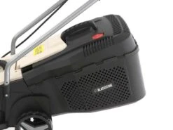 Tondeuse électrique BlackStone B-ELM 32 - 1200W - Tondeuse Avec Lame De 32 Cm -Entretien Du Jardin tondeuse lectrique blackstone b elm 32 1200w tondeuse avec lame de 32 cm deux systmes de coupe 30972 2 1631001974 IMG 61371d769baeb