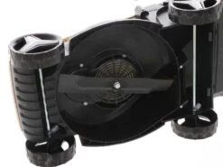 Tondeuse électrique BlackStone B-ELM 32 - 1200W - Tondeuse Avec Lame De 32 Cm -Entretien Du Jardin tondeuse lectrique blackstone b elm 32 1200w tondeuse avec lame de 32 cm deux systmes de coupe 30972 2 1631001974 IMG 61371d76a0532